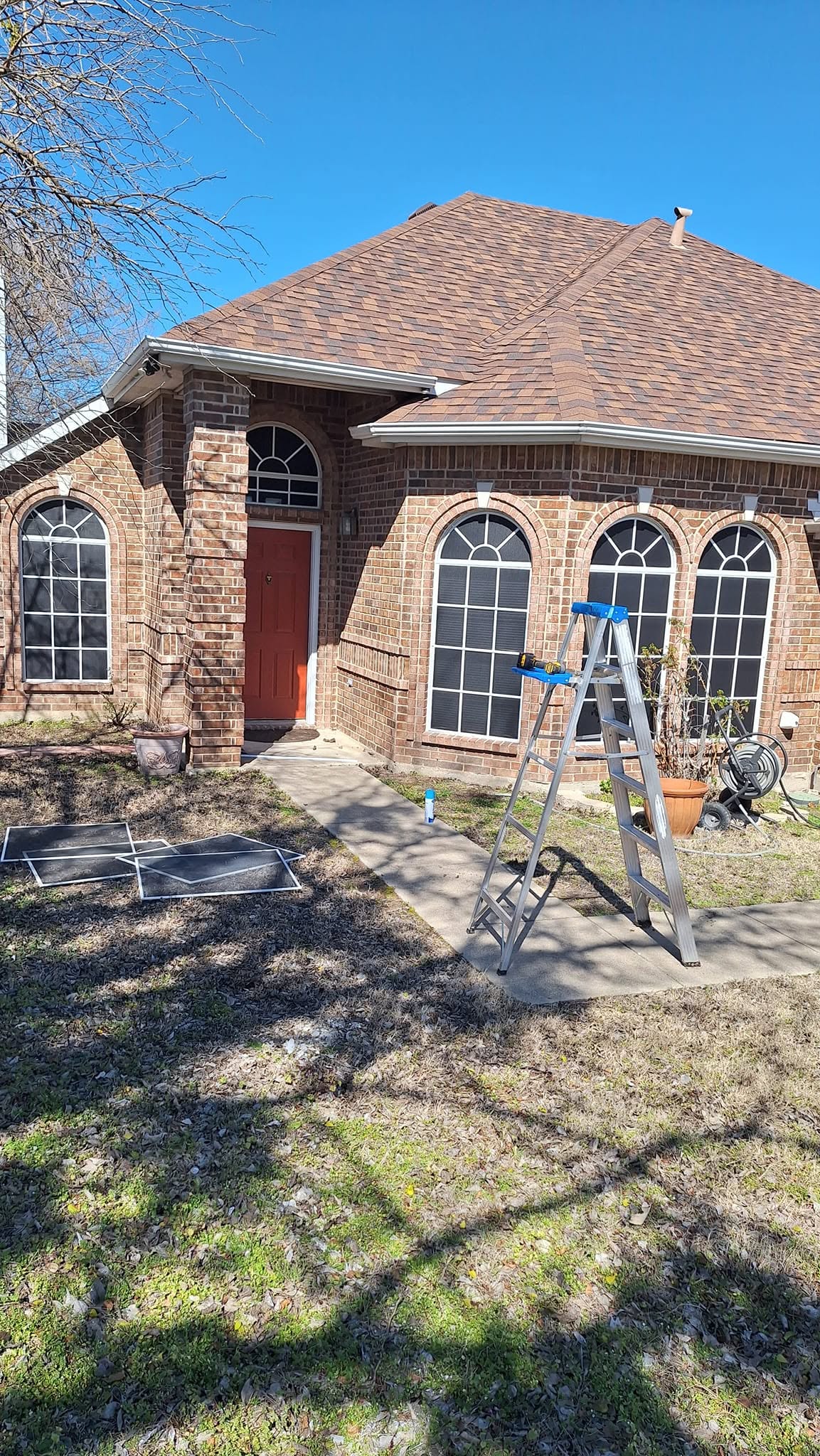 Solar screen and window work